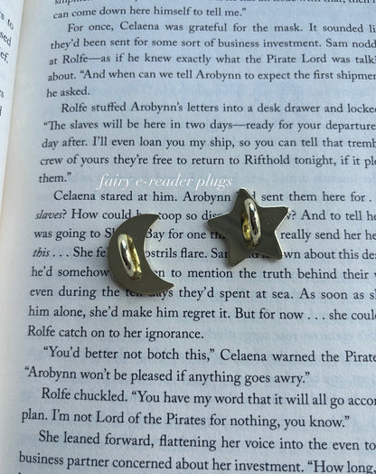 E-Reader Moon or Star Plug