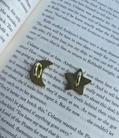 E-Reader Moon or Star Plug