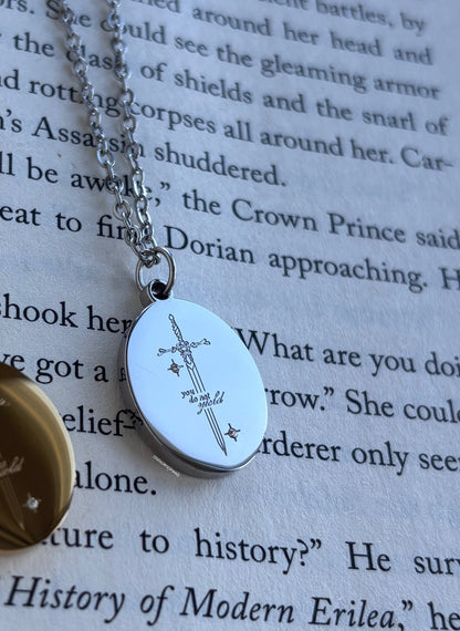 ‘You Do Not Yield’ inspired Throne of Glass Necklace