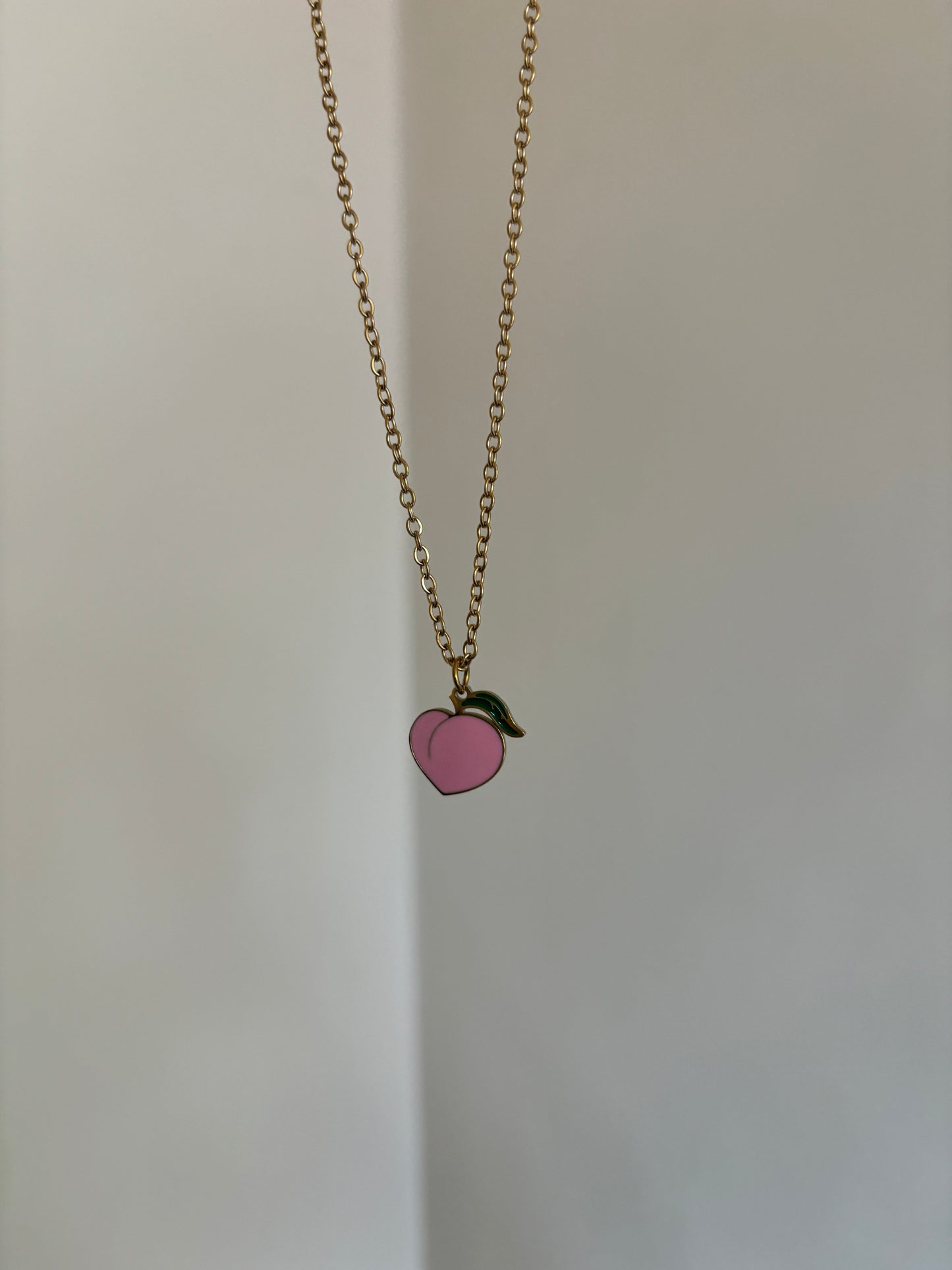 Ariana Peach Necklace