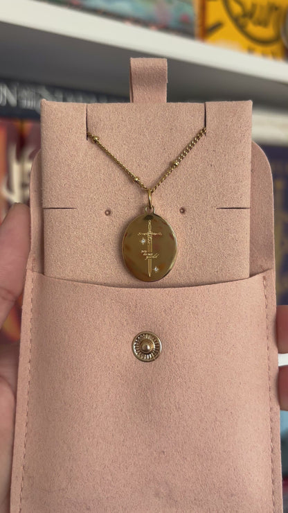 ‘You Do Not Yield’ inspired Throne of Glass Necklace